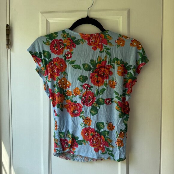 floral top - Picture 4 of 4